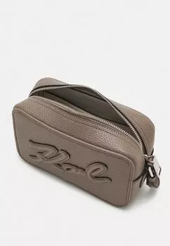 Сумка через плечо SKUARE CAMERABAG KARL LAGERFELD, серый