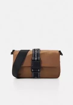 Сумка через плечо TRAIN LOGO TAPE MINI BAG EA7 Emporio Armani, цвет thrush