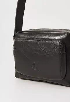 Сумка через плечо TUMBLED CAMERA BAG Calvin Klein Jeans, черный