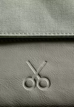 Сумка через плечо UNISEX HORIZONTAL MESSENGER BAG NEVEND KAFT, серый