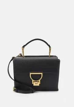 Сумка Coccinelle кожаная с декоративной пряжкой, черный