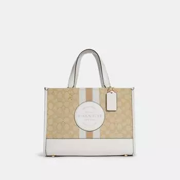 Сумка Dempsey Coach Outlet из фирменного жаккарда с полоской и нашивкой Coach Outlet, цвет Gold/Light Khaki Chalk