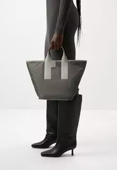 Сумка для покупок ARCO FLY TOTE Furla, цвет Sage/Vetiver/Marmo