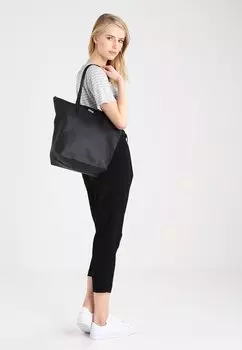 Сумка шоппер Lacoste текстильная с логотипом бренда, черный