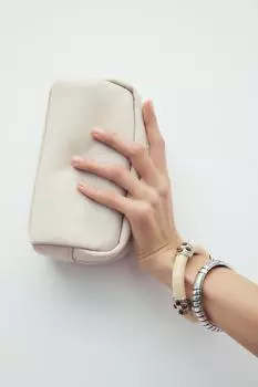 Сумка для туалетных принадлежностей из 100% кожи ZARA, устрично-белый