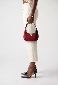 Сумка IKON GRAINY ROUND SHOULDERBAG KARL LAGERFELD, красный
