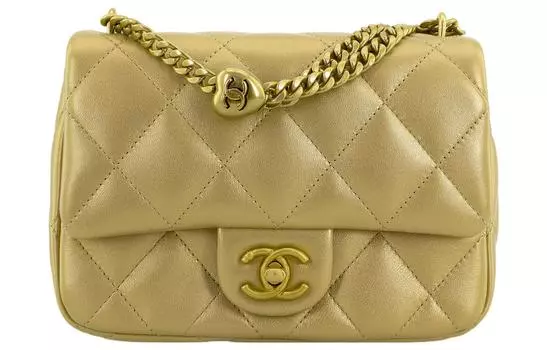 Сумка-клапан из тисненой коровьей кожи, сумка через плечо, среднего размера, женская, золотистого цвета CHANEL