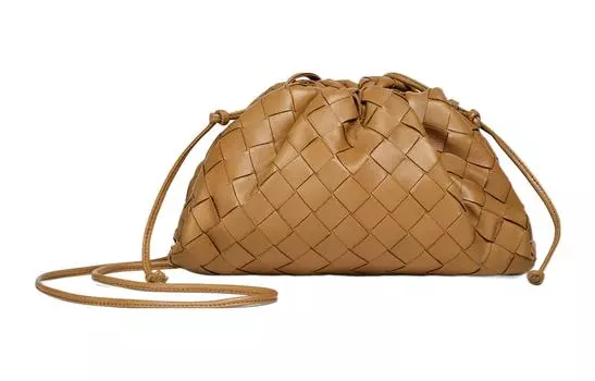 Сумка-клатч POUCH Cloud Bag из овчины, мини, женская, карамельного цвета Bottega Veneta