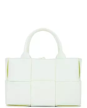 Сумка кросс-боди Bottega Veneta Mini Arco Tote, цвет Glacier & Glacier