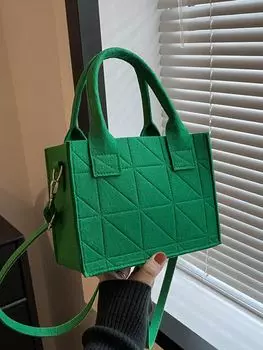 Сумка квадратная с вышивкой, зеленый / розовый