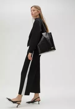 Сумка LOLA CASADEMUNT, черный