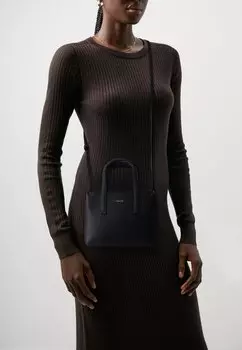 Сумка MUST MINI TOTE Calvin Klein, цвет black