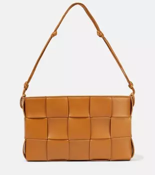 Сумка на плечо Cassette из кожи Bottega Veneta, бежевый