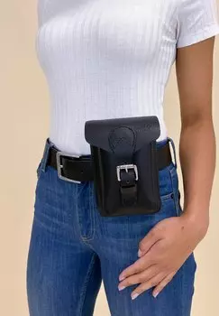 Сумка на пояс Gusti Leder, черный