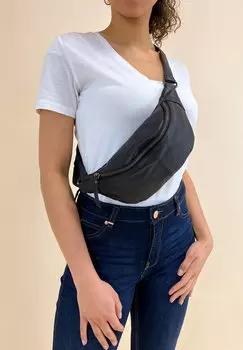 Сумка на пояс Gusti Leder, черный