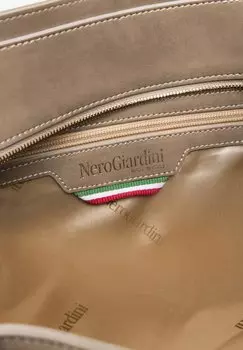 Сумка NeroGiardini, цвет champagne
