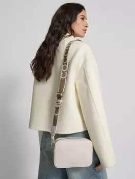 Сумка с этикеткой, модель «TEBE» Coccinelle, белый