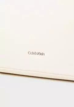 Сумка SENSE MEDIUM SHOULDER BAG Calvin Klein, молочный