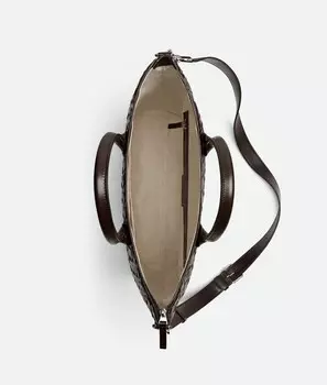 Сумка-тоут Intrecciato с застежкой-молнией с севера на юг Bottega Veneta, карамельный