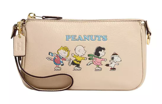Сумка-тоут Nolita из зернистой кожи, созданная в сотрудничестве с SNOOPY X Peanuts, женская, телесного цвета COACH