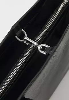 Сумка-тоут PLAQUE MEDIUM SHOPPER Calvin Klein, черный