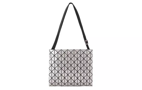 Сумка-тоут Row Metallic из поливинилхлорида, унисекс, серебристая ISSEY MIYAKE