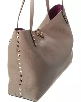 Сумка-тоут Valentino Rockstud Alcove среднего размера из зернистой кожи, серый