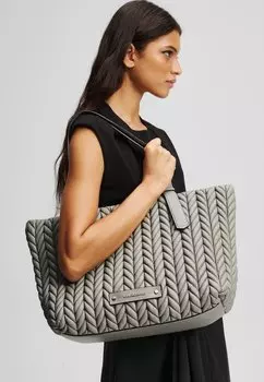 Сумка-тоут WEAVE LG TOTE KARL LAGERFELD, серый