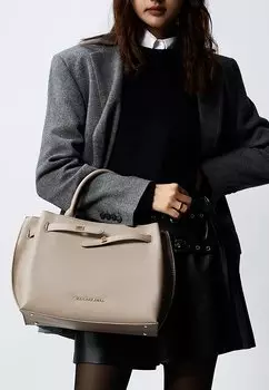 Сумка Victoria Hyde