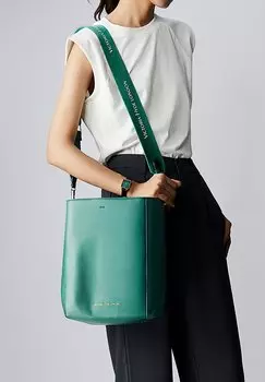 Сумка Victoria Hyde на ремне с логотипом бренда, зеленый