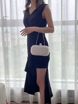 Сумка вечерняя с жемчугом, белый