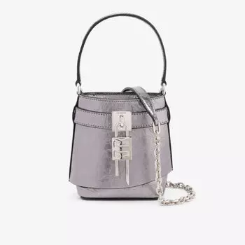 Сумка-ведро из металлизированной кожи с замком Shark Lock Givenchy, серый