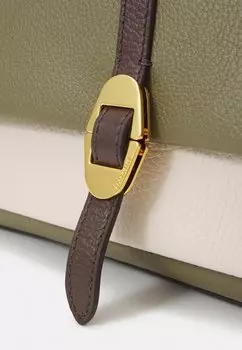 Сумочка DORIAN Coccinelle, коричневый