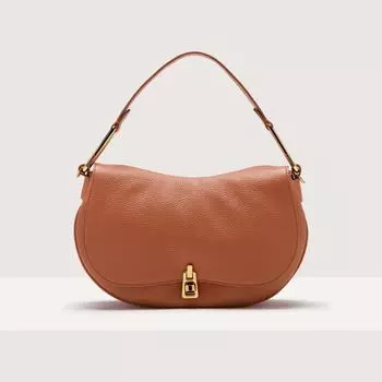 Сумочка из зернистой кожи Coccinelle MAGIE SOFT MEDIUM, коричневый