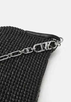 Сумочка Kendall Bracelet Pouchette Michael Kors, черная