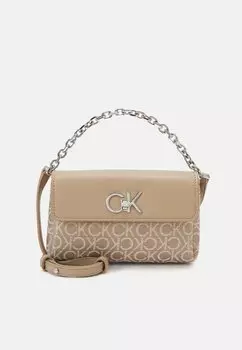 Сумочка Mini Crossbody Bag Calvin Klein, лисичка