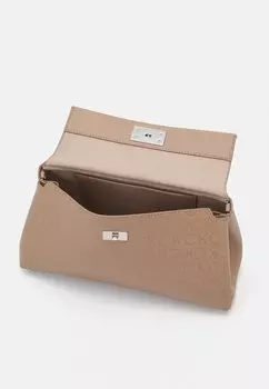 Сумочка Push Shoulder Bag Calvin Klein, лисичка эпи моно