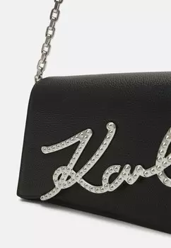 Сумочка SIGNATURE 2.0 STUDS KARL LAGERFELD, черный