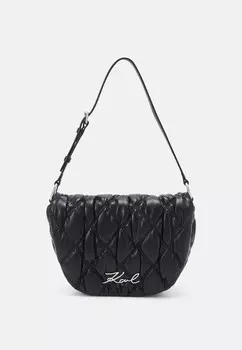 Сумочка SIGNATURE KUILT FLAP KARL LAGERFELD, черный