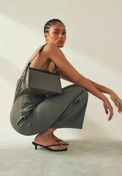 Сумочка STRUCTURED SHOULDER REGULAR FIT Next, зеленый