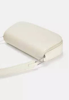 Сумочка WITH FLAP PULL&BEAR, бежевый