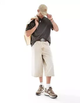 Супермешковатые джинсовые шорты цвета экрю Bershka