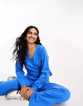 Супермягкий однотонный топ с запахом ASOS ярко-синего цвета