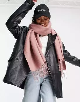 Супермягкий пыльно-розовый шарф с помпонами ASOS