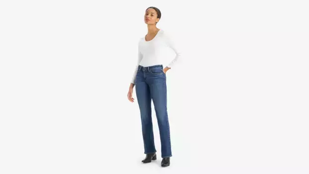 Супернизкие женские джинсы bootcut Levi's, цвет The Last Straw - Dark Wash