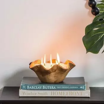 Свеча на 5 фитилей в волнистом подсвечнике из тикового дерева