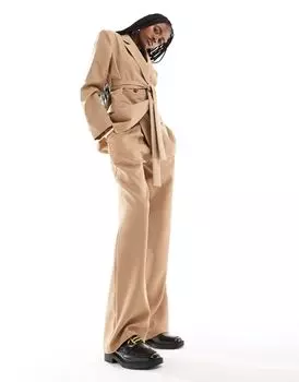 Светло-бежевые брюки строгого кроя Extro & Vert — часть комплекта