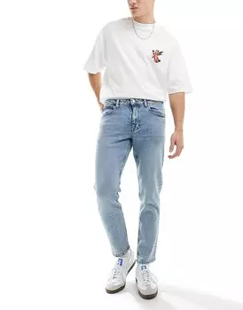 Светло-голубые эластичные зауженные джинсы ASOS DESIGN