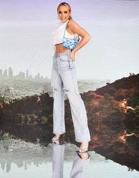 Светло-голубые джинсы широкого кроя с рваными краями ASOS DESIGN x MILLIE