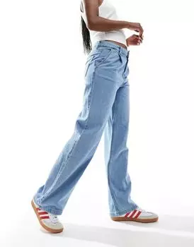 Светло-голубые свободные прямые джинсы Mango